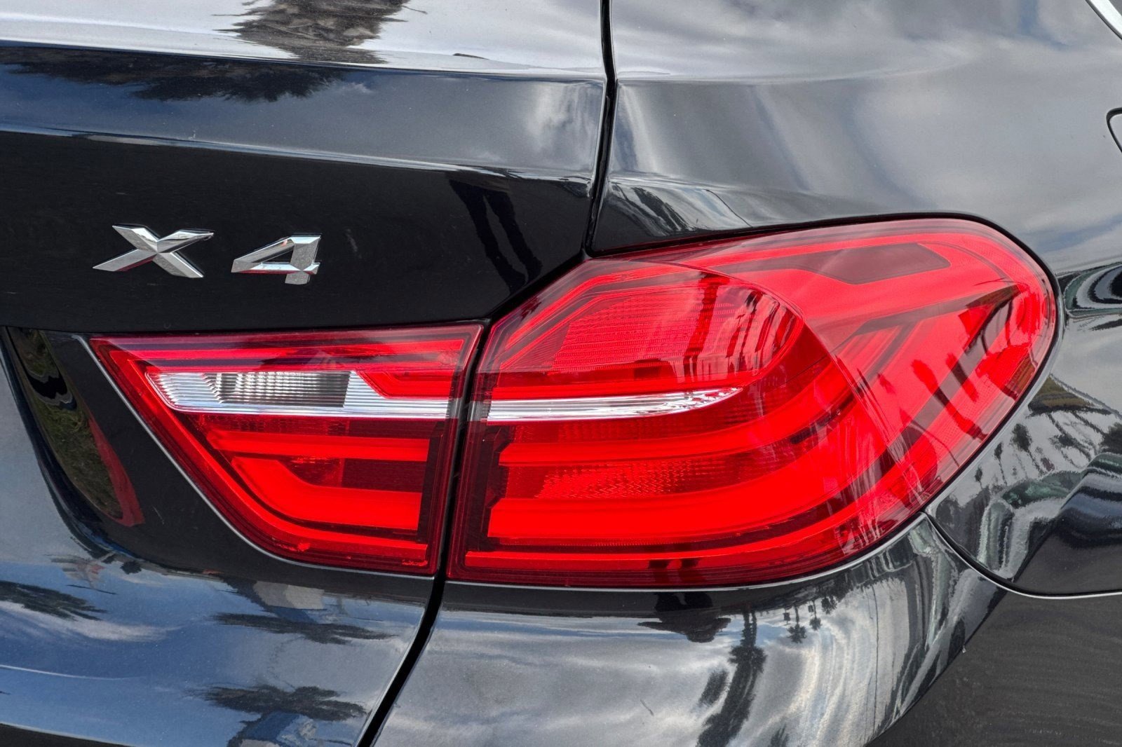 Used 2017 BMW X4 xDrive28i image 12