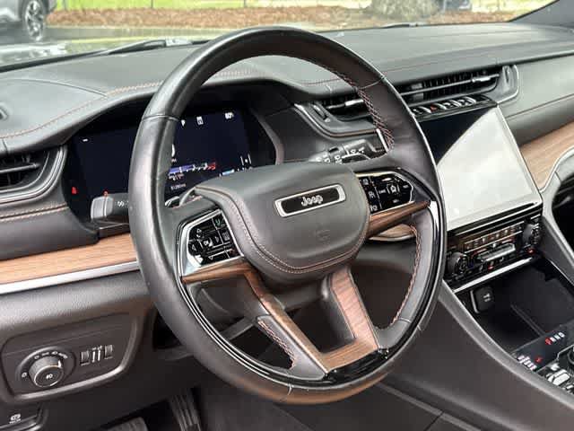 Used 2021 Jeep Grand Cherokee L Summit w/ Advanced Protech Group IV AWD/4WD image 21