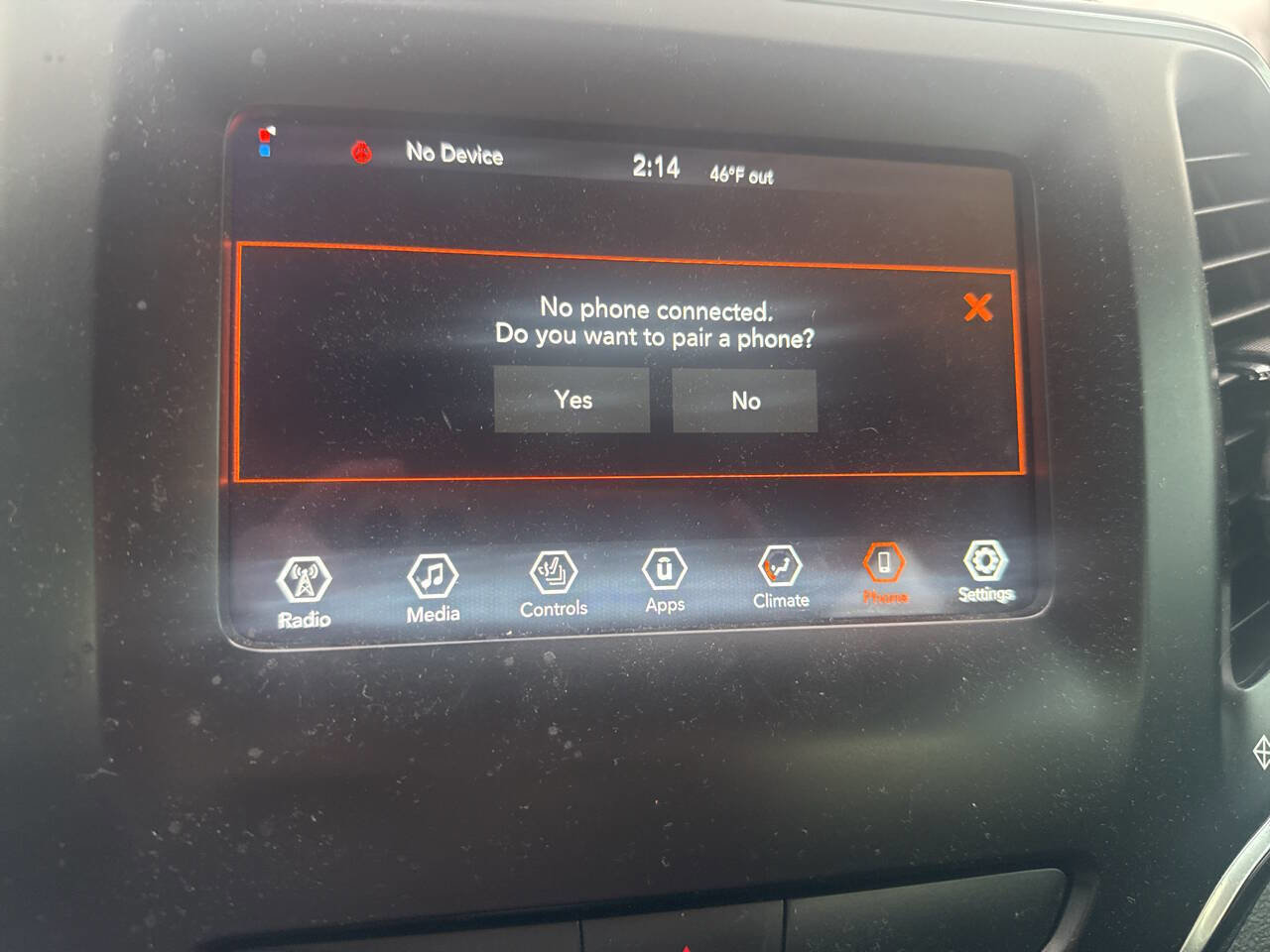 Used 2020 Jeep Cherokee Latitude w/ Cold Weather Group image 38