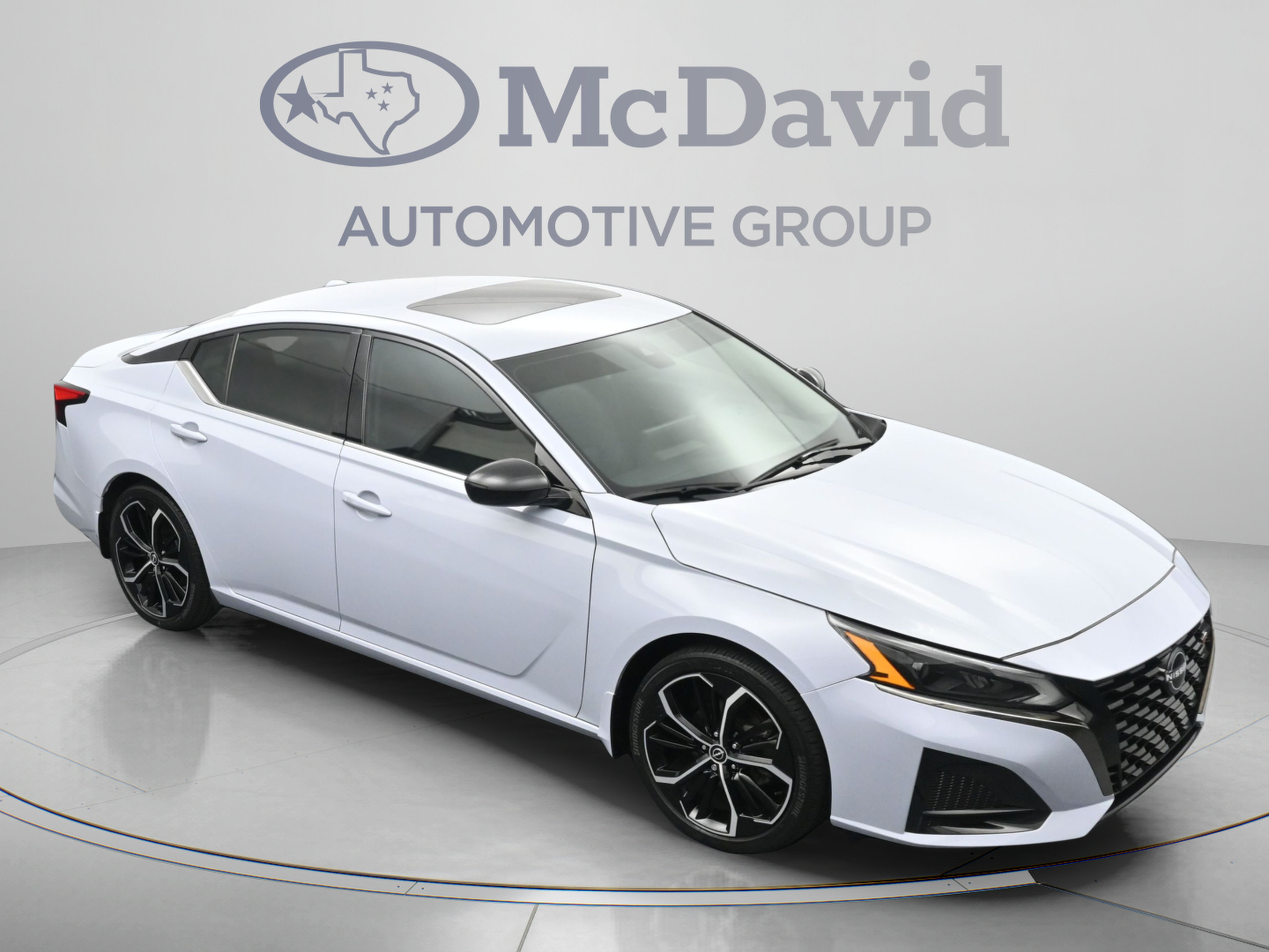 Used 2024 Nissan Altima 2.5 SR w/ SR Premium Package FWD image 33