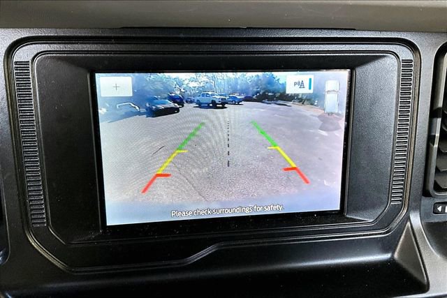 Used 2022 Ford Bronco Badlands image 13