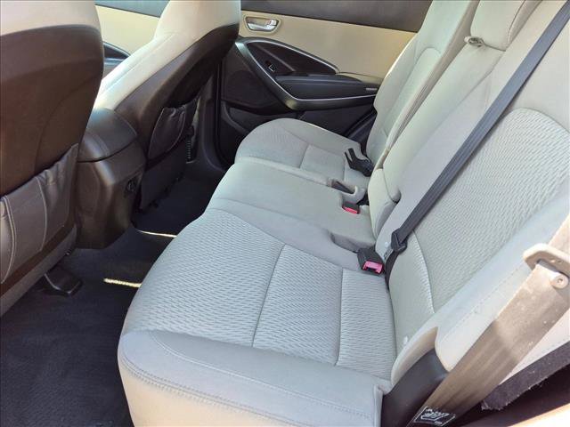 Used 2018 Hyundai Santa Fe Sport w/ 2.4L Value Package 02 FWD image 16