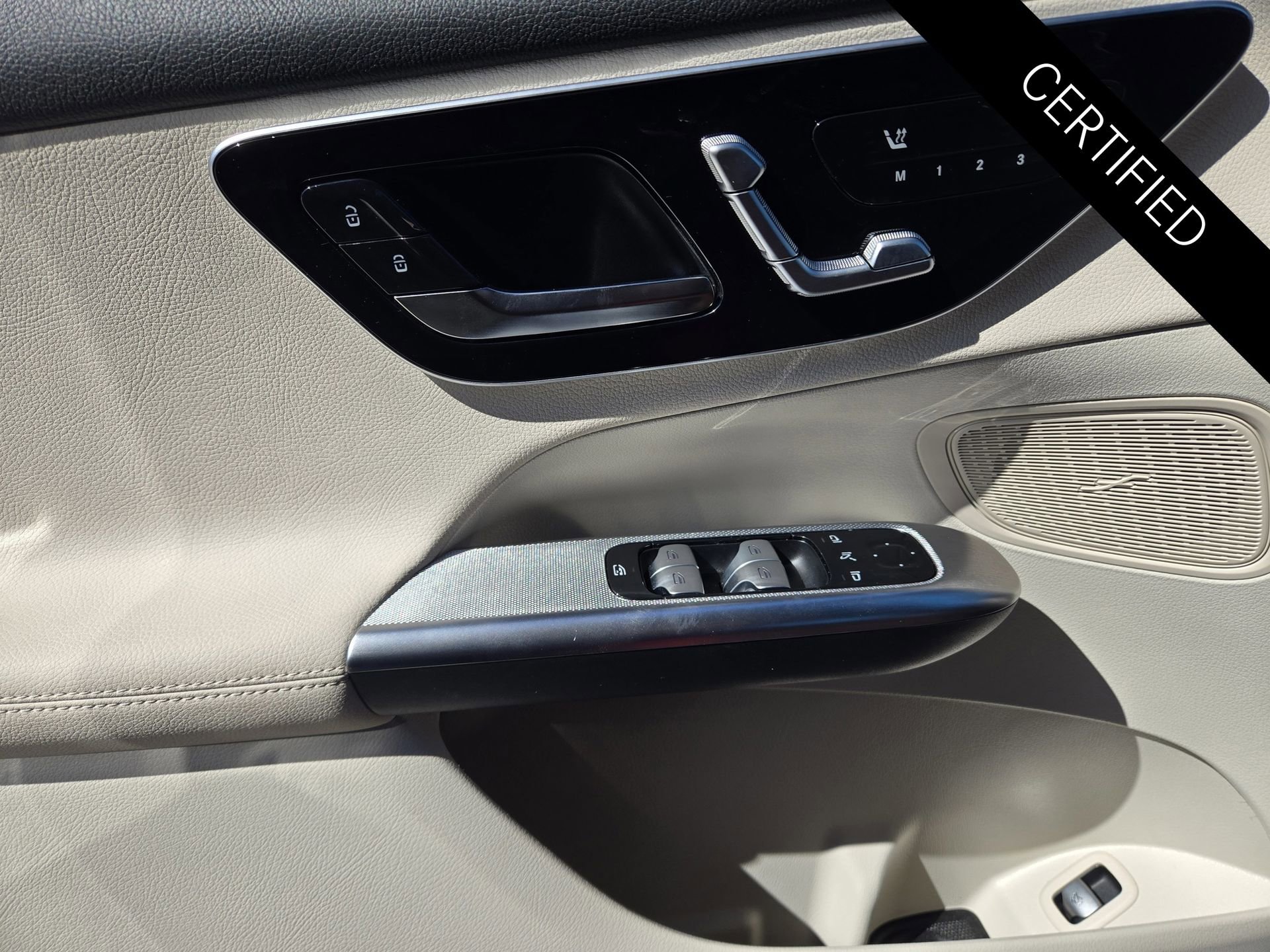 Certified 2026 Mercedes-Benz GLC 300 image 21