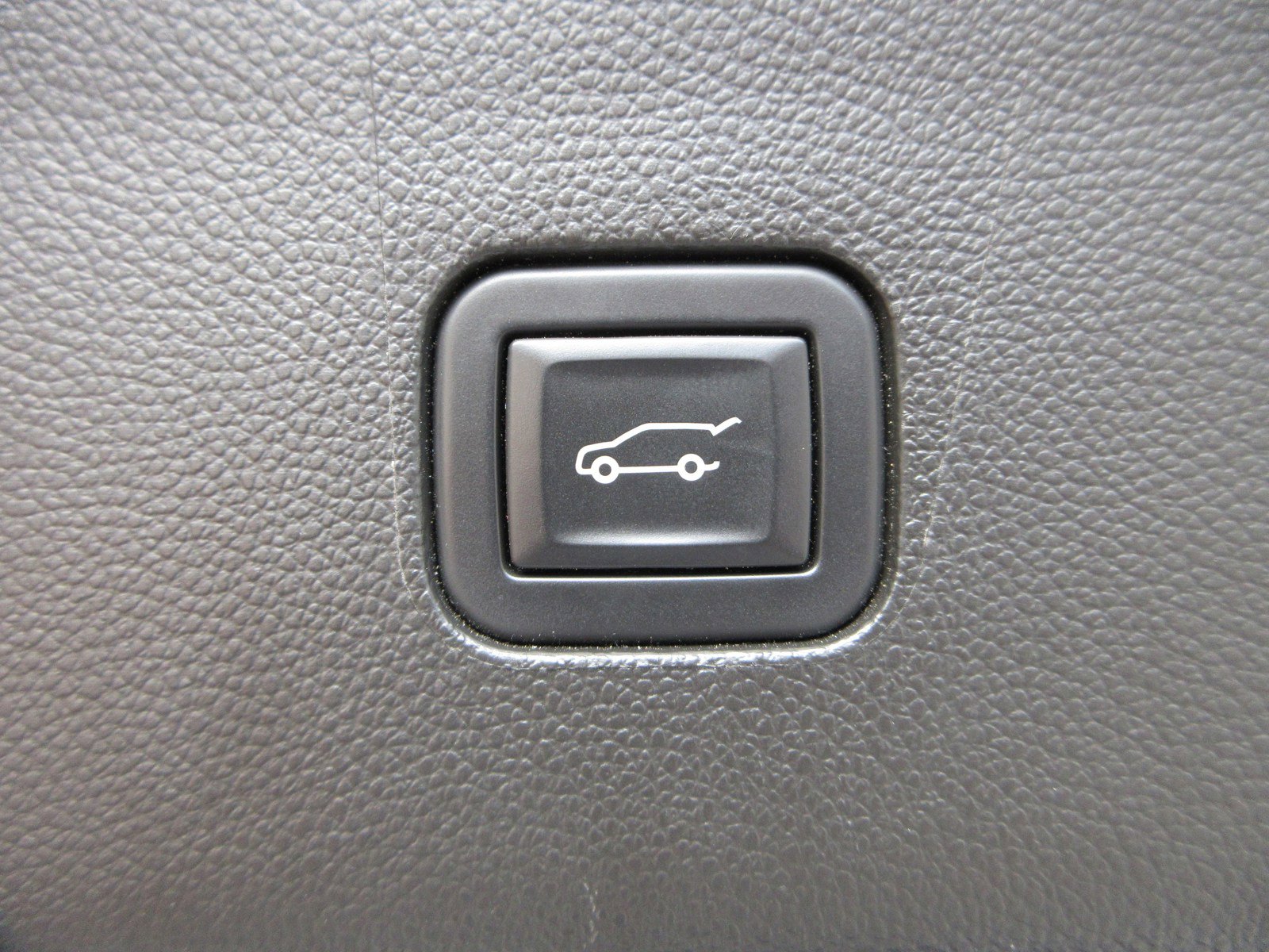 Used 2023 Buick Enclave Avenir w/ Trailering Package, 5000 lbs. image 62