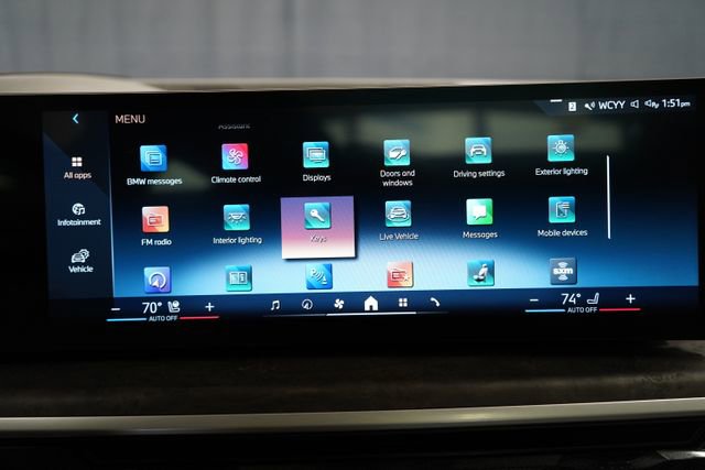Used 2024 BMW X7 xDrive40i w/ Executive Package AWD/4WD image 35