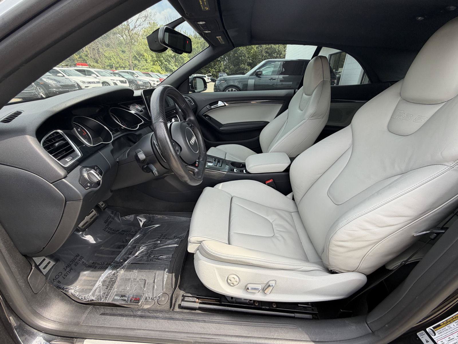 Used 2014 Audi RS 5 Cabriolet w/ Black Optic Package AWD/4WD image 24