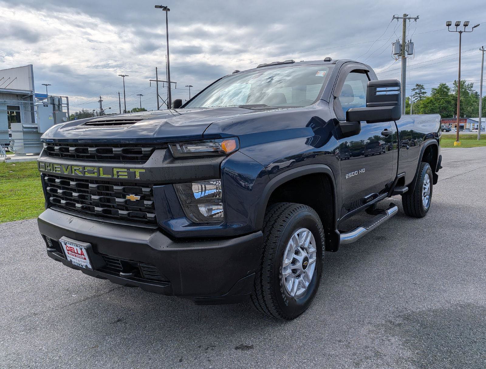 Used 2022 Chevrolet Silverado 2500 W/T w/ WT Convenience Package AWD/4WD image 4