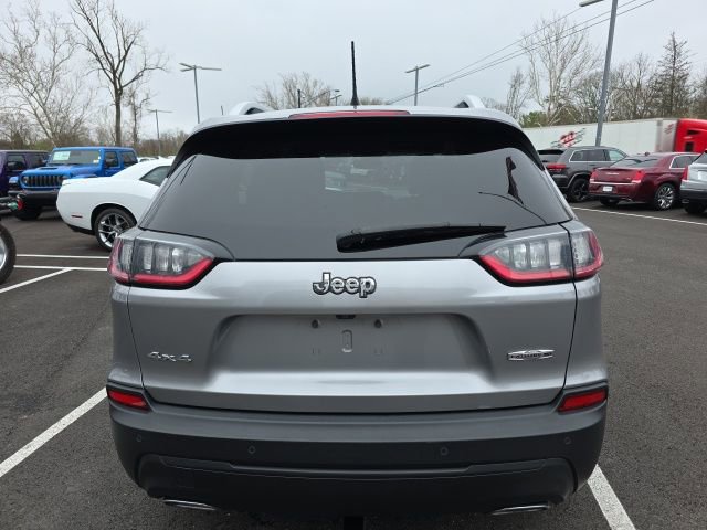 Used 2021 Jeep Cherokee Latitude Lux w/ Comfort/Convenience Group image 6