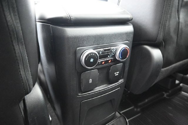 Used 2023 Ford Explorer Platinum w/ Technology Package AWD/4WD image 24