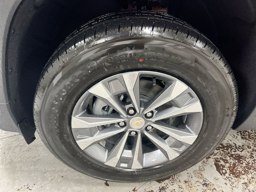 Used 2026 Chevrolet Equinox LT image 26