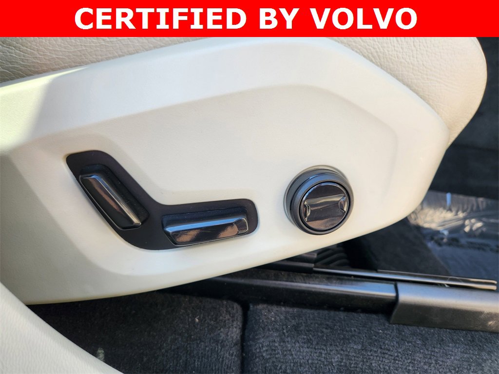 Used 2023 Volvo XC60 T8 Plus w/ Protection Package Premier image 29