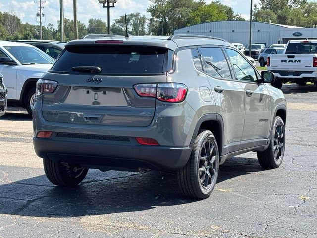 New 2026 Jeep Compass Latitude AWD/4WD image 28