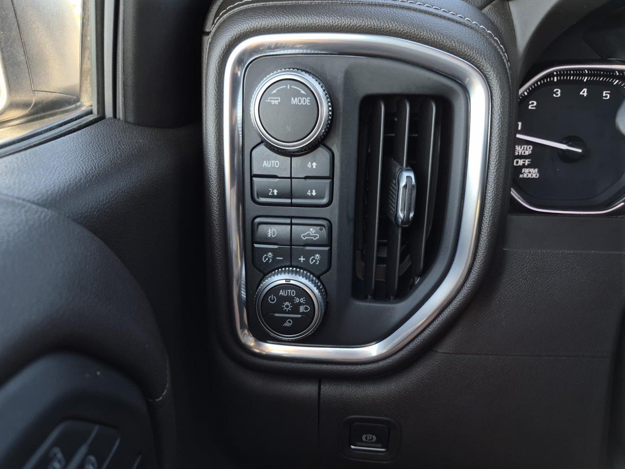 Certified 2020 GMC Sierra 1500 SLT AWD/4WD image 20