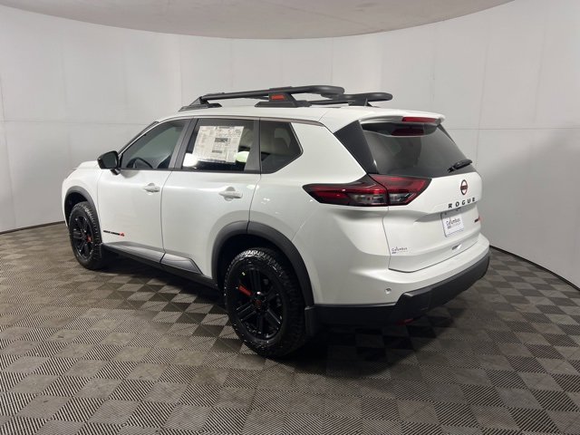 New 2026 Nissan Rogue SV image 4