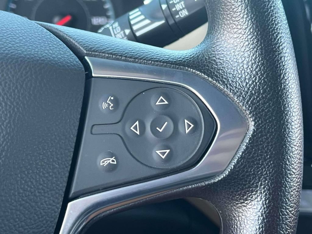 Used 2023 Chevrolet Traverse LS w/ Safety Package FWD image 23