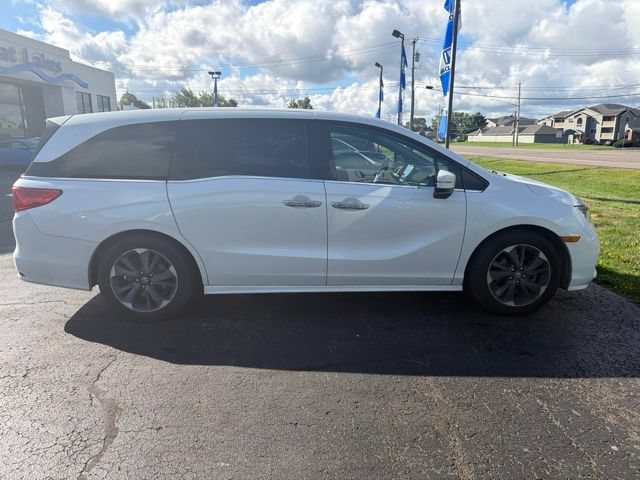 Used 2022 Honda Odyssey Elite image 2
