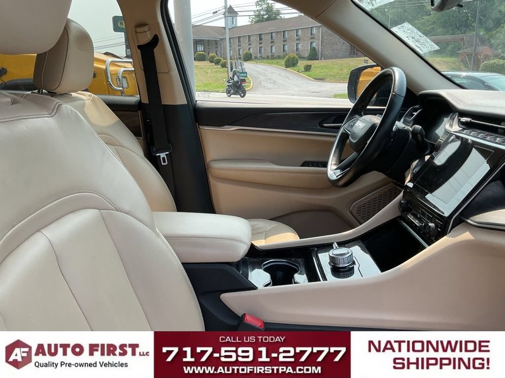 Used 2021 Jeep Grand Cherokee L Limited AWD/4WD image 18