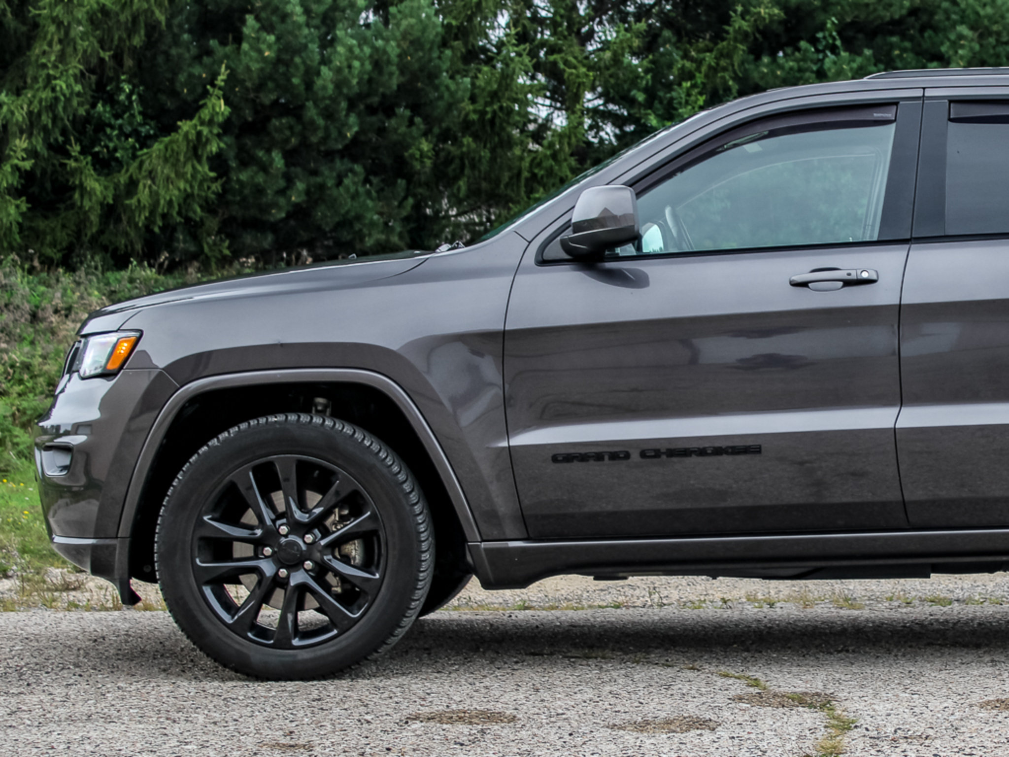 Used 2021 Jeep Grand Cherokee Laredo X AWD/4WD image 26