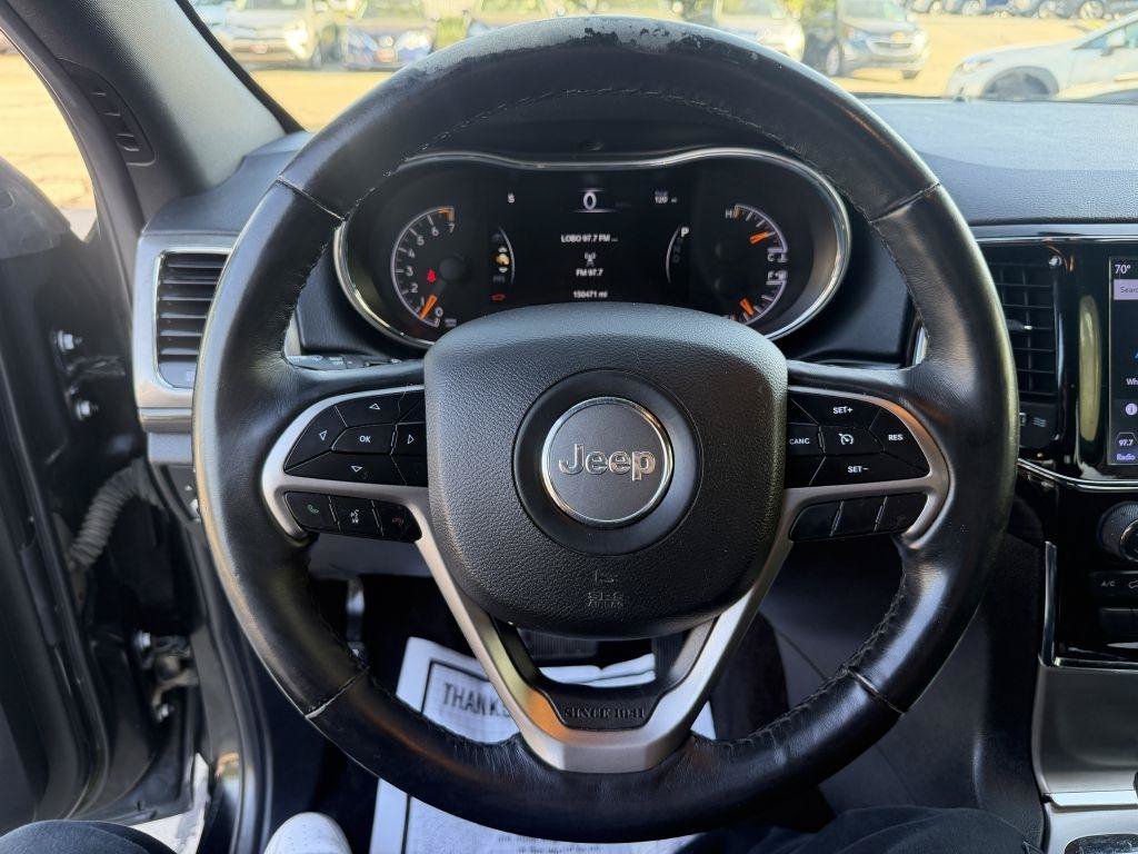 Used 2019 Jeep Grand Cherokee Altitude AWD/4WD image 12