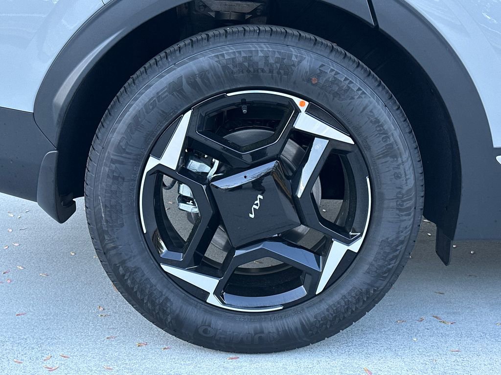 New 2026 Kia Sportage EX image 8