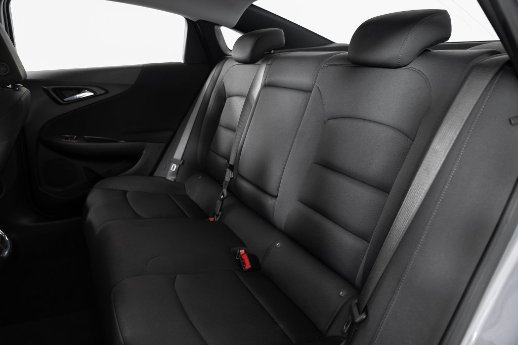 Used 2024 Chevrolet Malibu LT FWD image 22