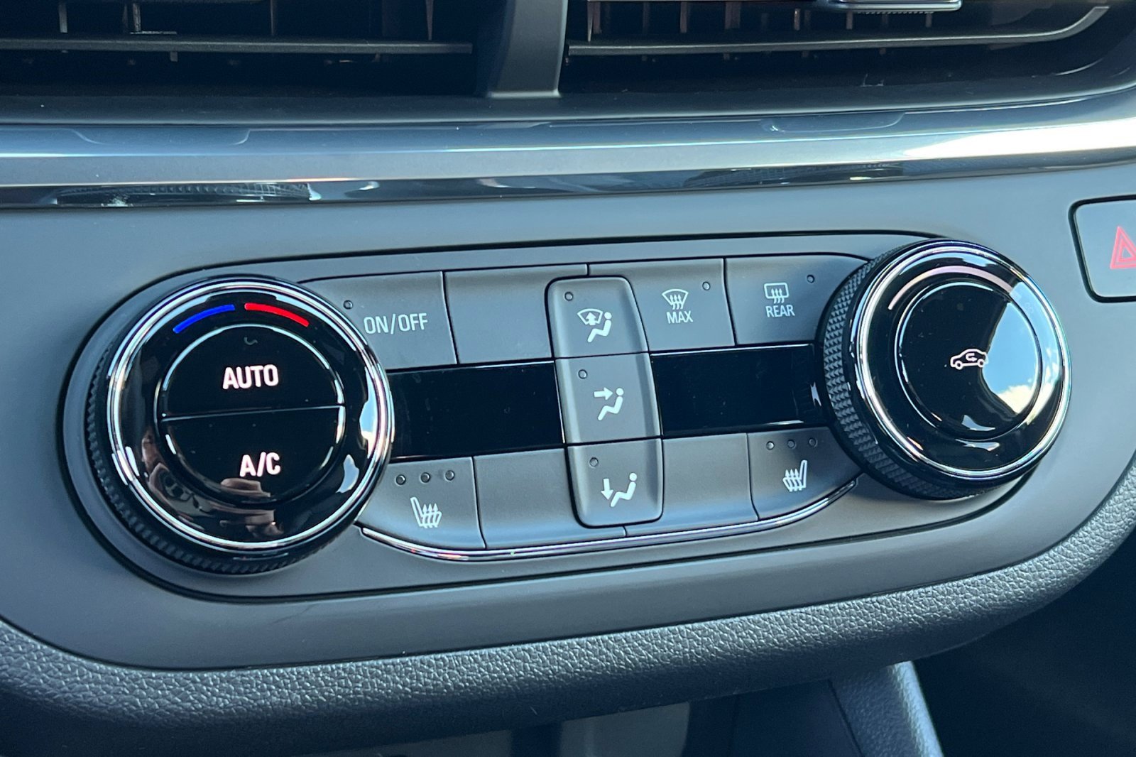 New 2026 Buick Envista Preferred w/ Convenience I Package image 19