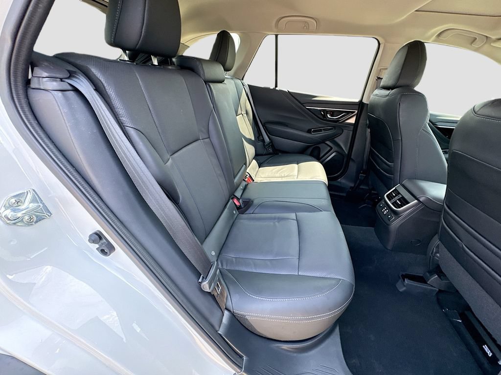 Certified 2025 Subaru Outback Limited AWD/4WD image 35
