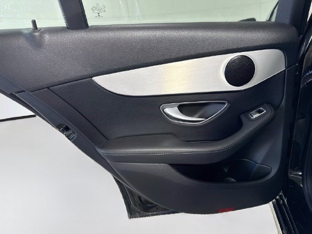 Used 2019 Mercedes-Benz C 300 Sedan image 25