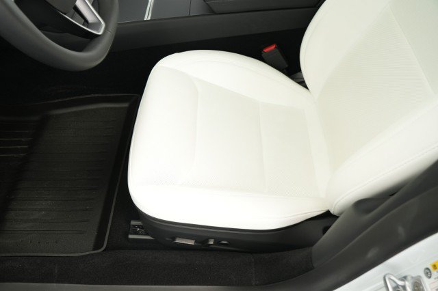 Used 2026 Tesla Model 3 RWD image 29