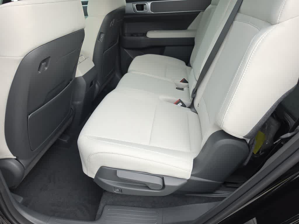 New 2027 Hyundai Santa Fe SE FWD image 20