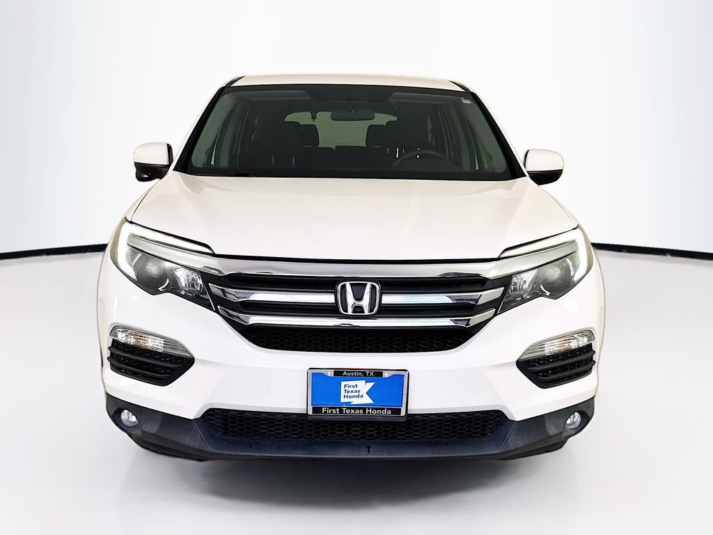 Used 2017 Honda Pilot EX image 2