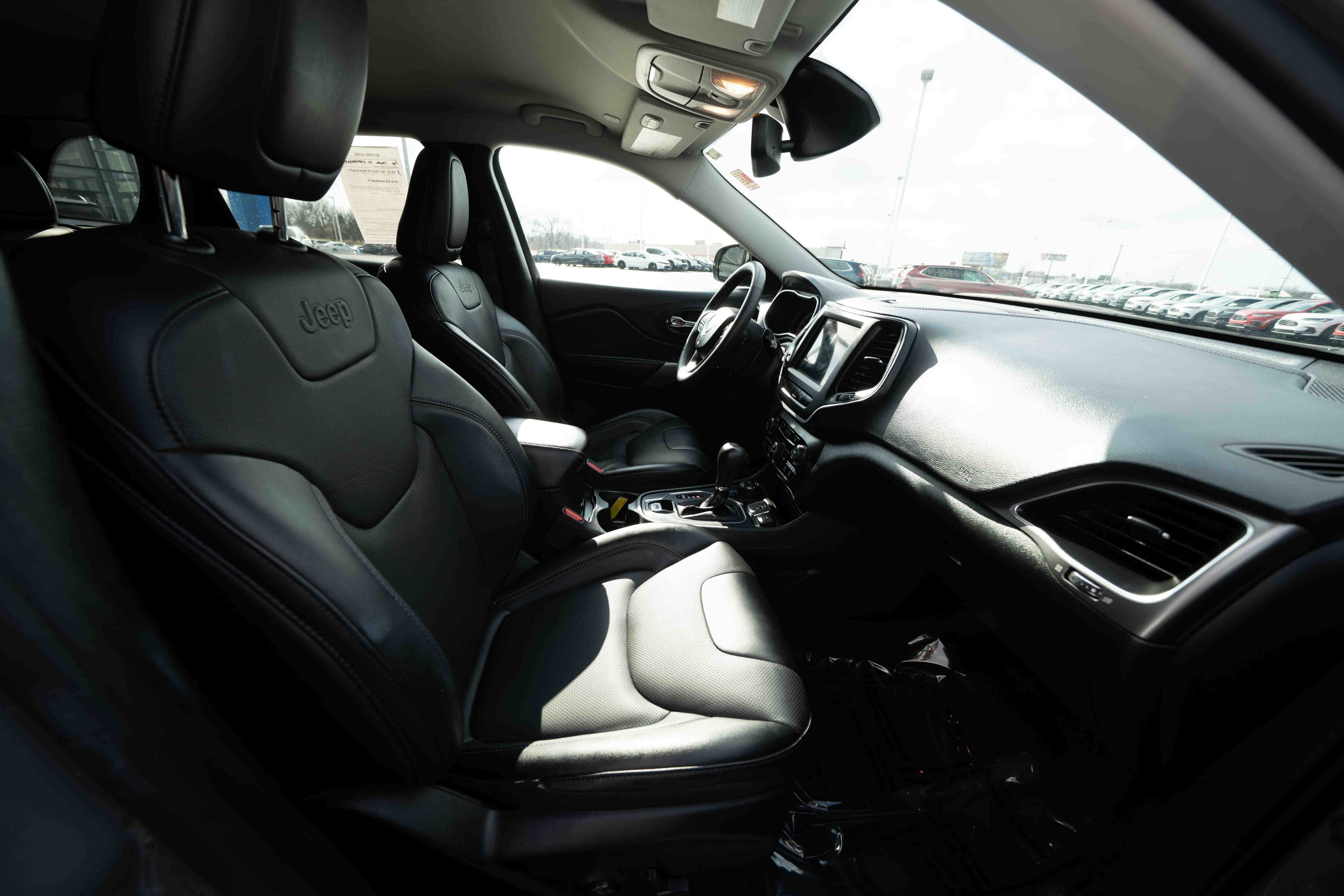 Used 2022 Jeep Cherokee Latitude Lux image 27