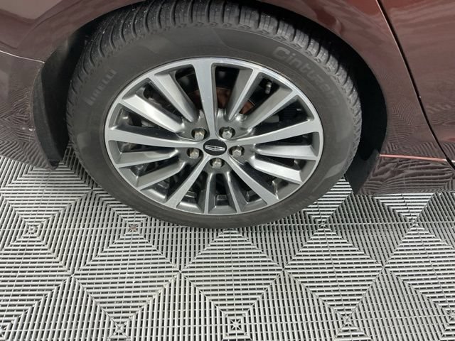 Used 2019 Lincoln MKZ Premiere AWD/4WD image 18
