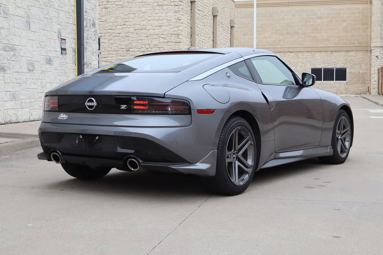 Used 2024 Nissan Z Sport w/ Floor Mat Package RWD image 3