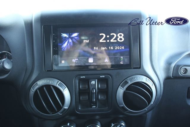 Used 2012 Jeep Wrangler Unlimited Sport image 17