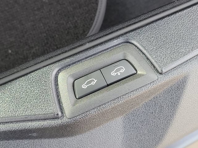 Used 2024 BMW X7 M60i w/ Executive Package AWD/4WD image 9