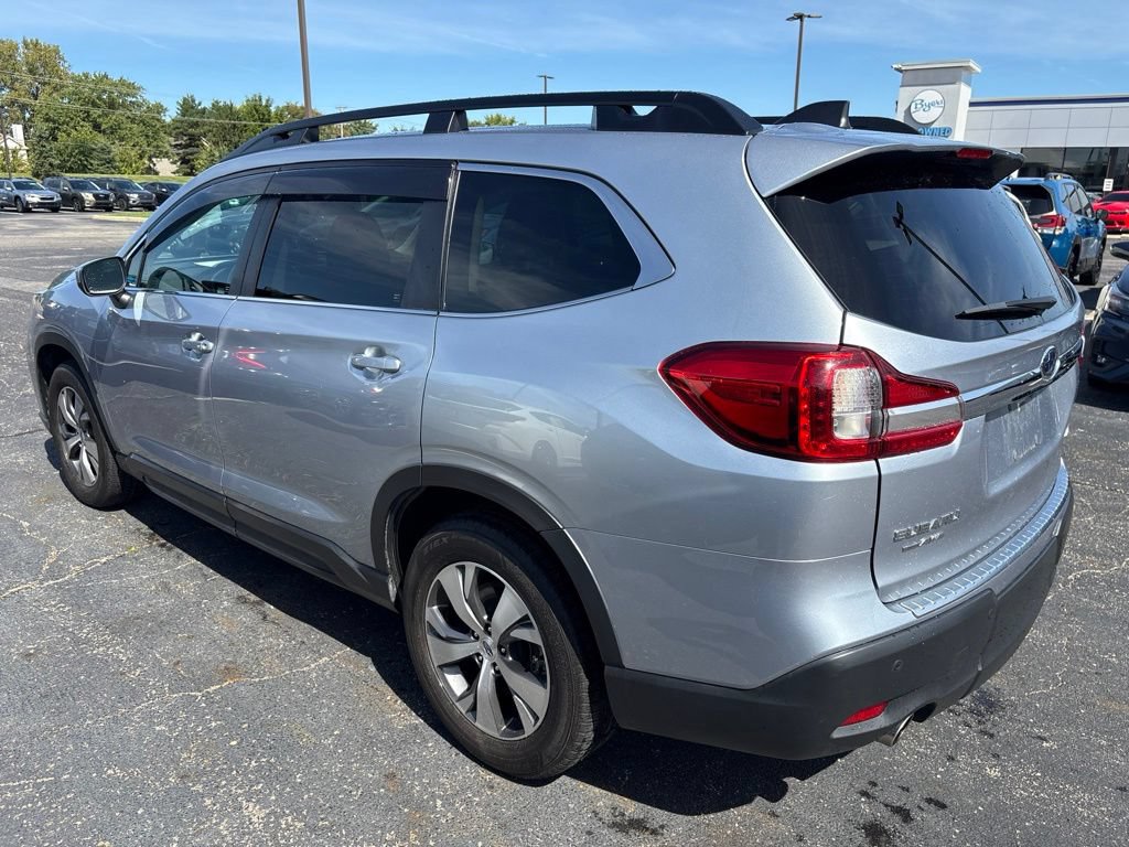 Used 2022 Subaru Ascent Premium w/ Convenience Package AWD/4WD image 5