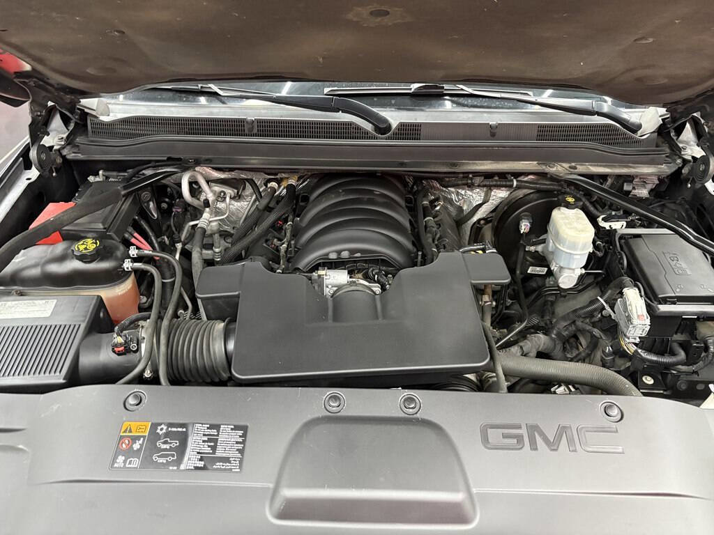 Used 2016 GMC Yukon Denali w/ Open Road Package image 28
