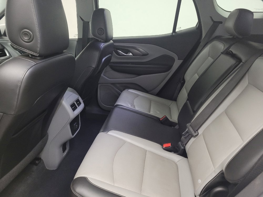 Used 2022 GMC Terrain SLT image 18