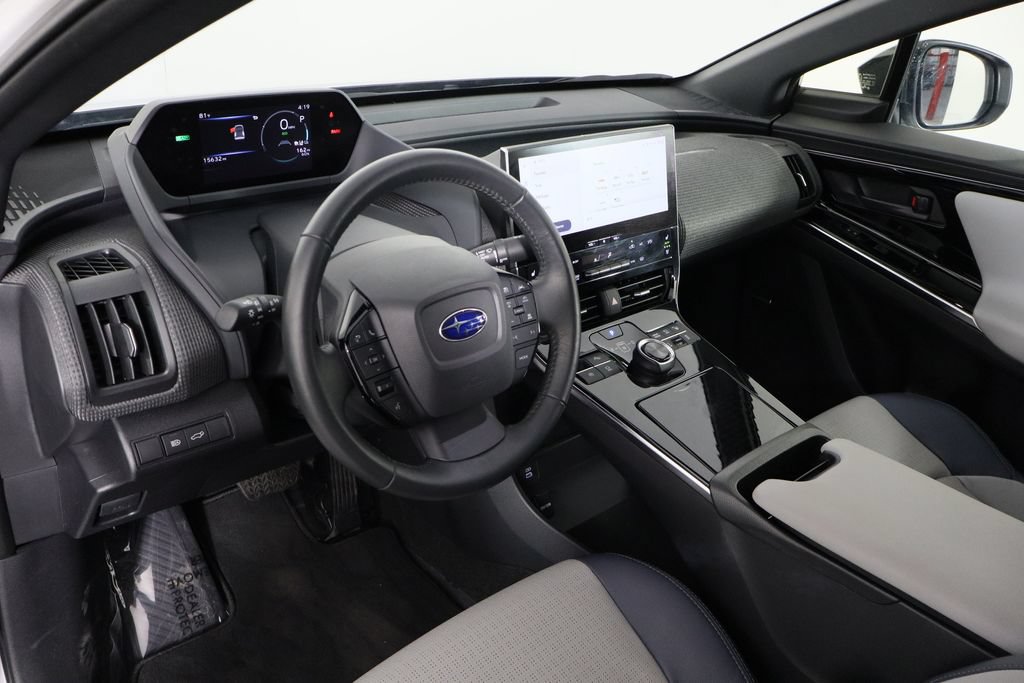Used 2023 Subaru Solterra AWD image 28