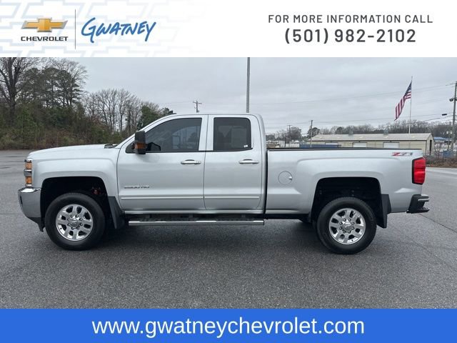 Used 2015 Chevrolet Silverado 2500 LT w/ LT Convenience Package image 8