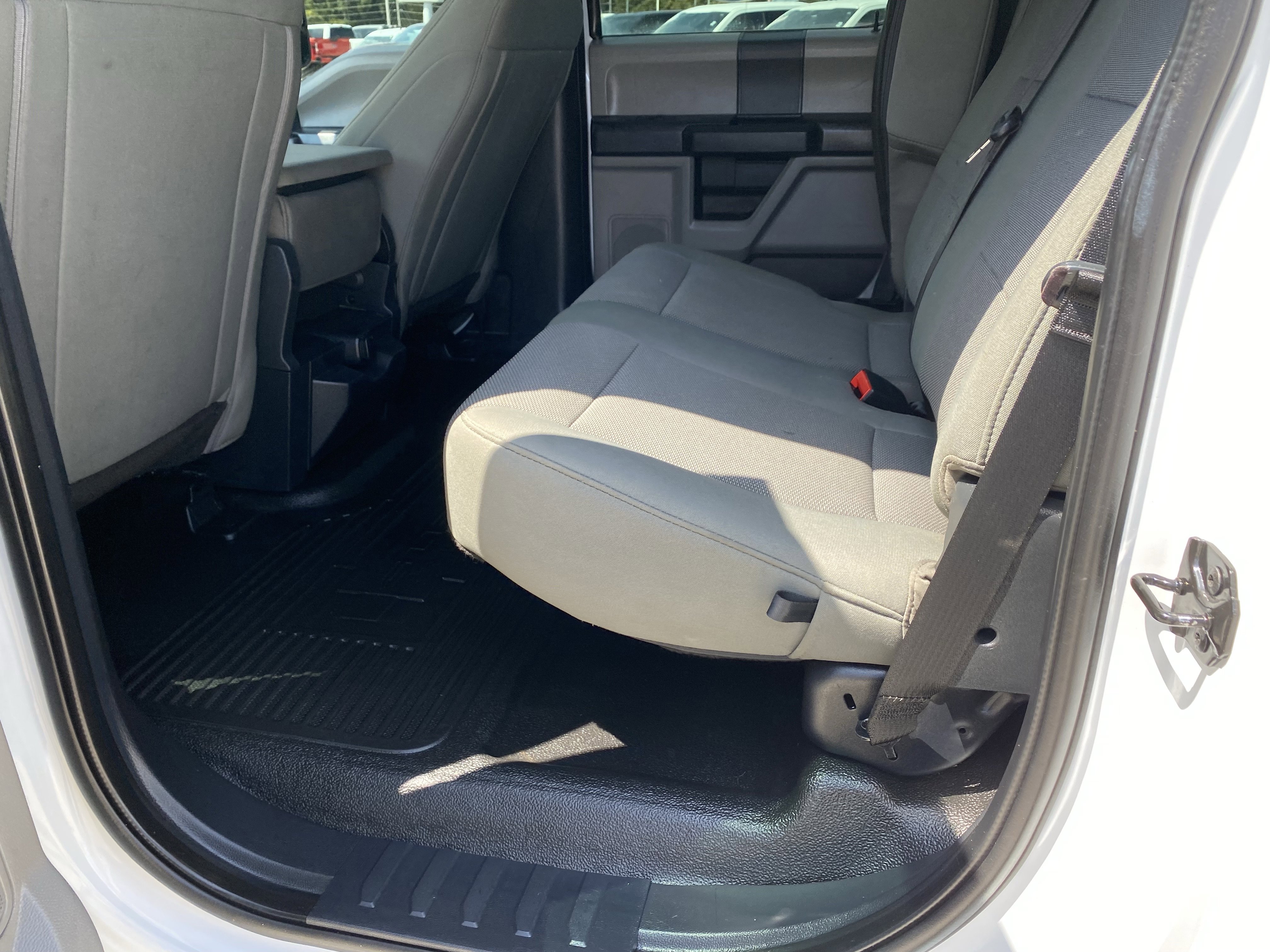 Used 2022 Ford F250 XL w/ STX Appearance Package image 10