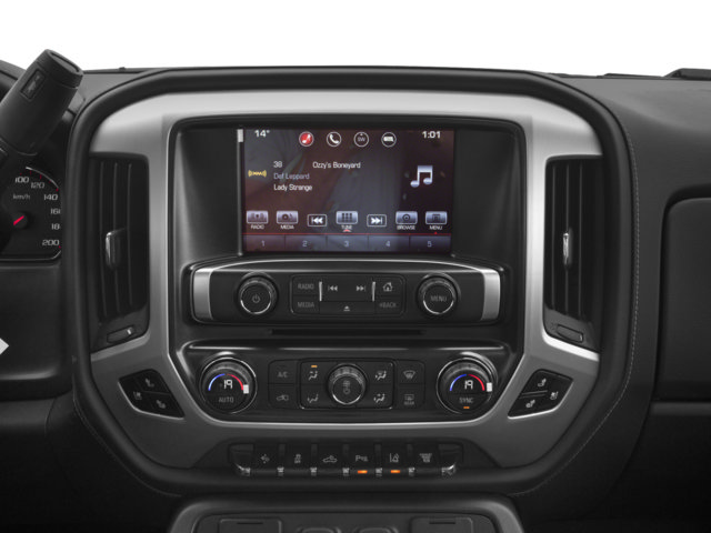 Used 2018 GMC Sierra 2500 SLT w/ Duramax Plus Package AWD/4WD image 9