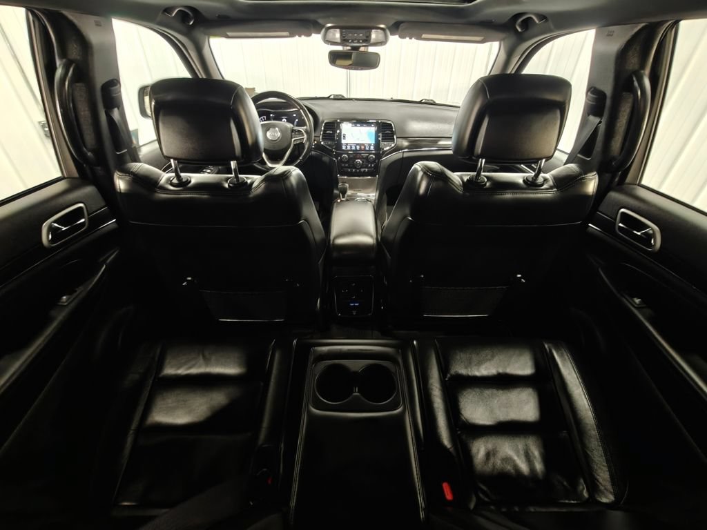 Used 2021 Jeep Grand Cherokee Limited AWD/4WD image 26