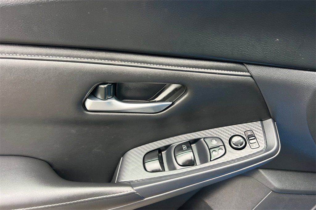 Used 2024 Nissan Sentra SV image 13