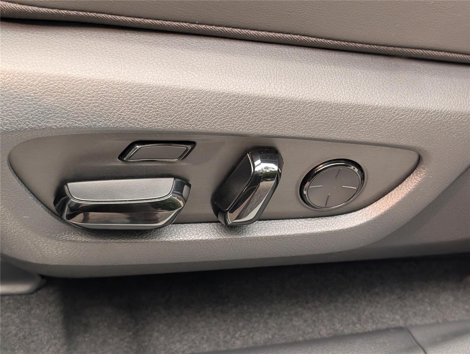 New 2026 Lexus RX 350 AWD image 18