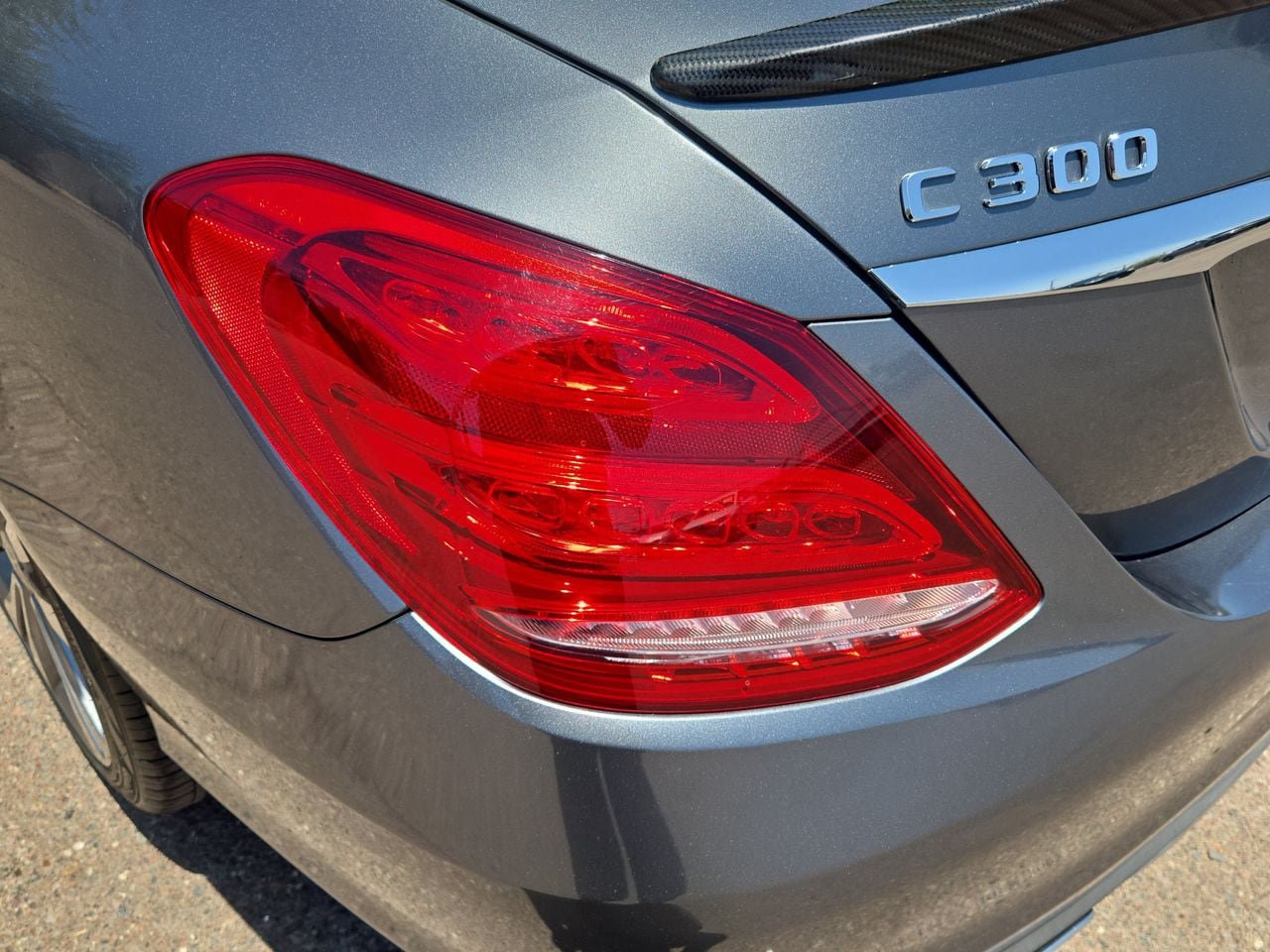 Used 2018 Mercedes-Benz C 300 Sedan image 34