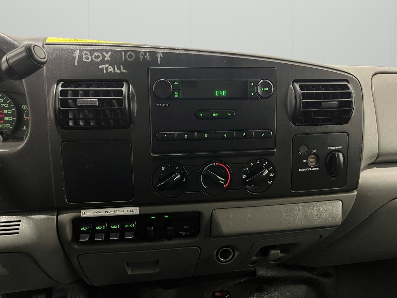 Used 2007 Ford F450 2WD Regular Cab Super Duty image 28