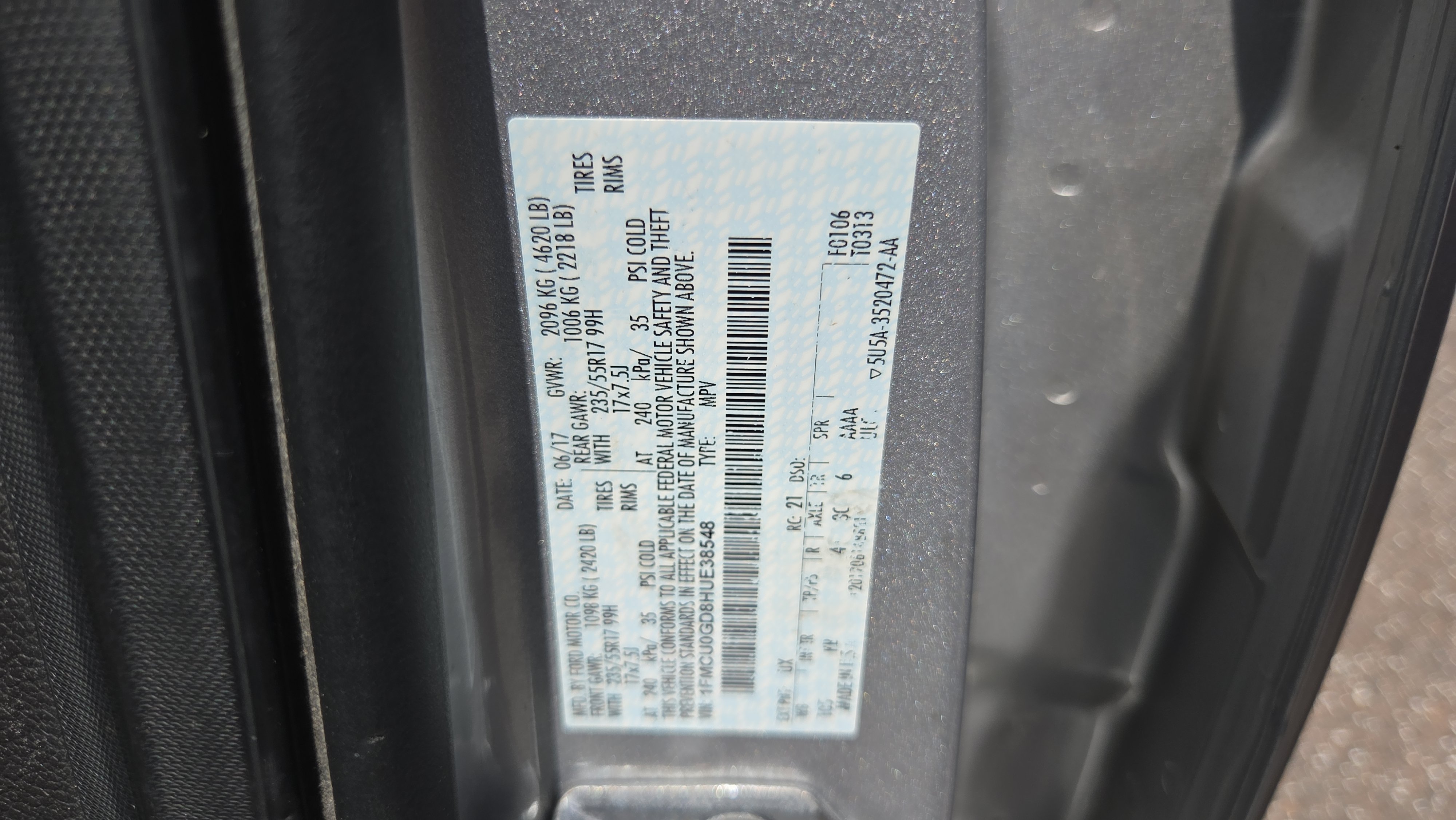 Used 2017 Ford Escape SE FWD image 16