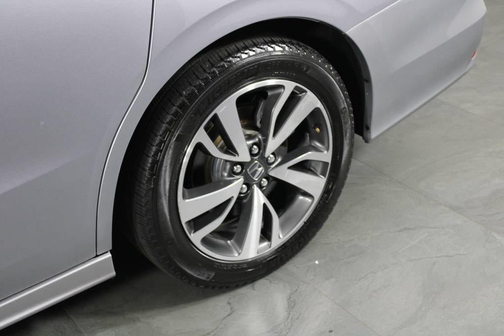 Used 2022 Honda Odyssey Touring image 12